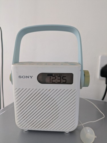 Sony icf s80 splash resistant - sony,